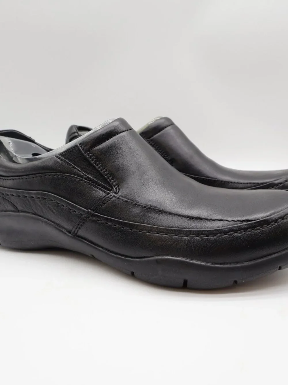 Hush Puppies Zone Slip On Shoes Mens 10 Black Leather Comfort H100050 NEW